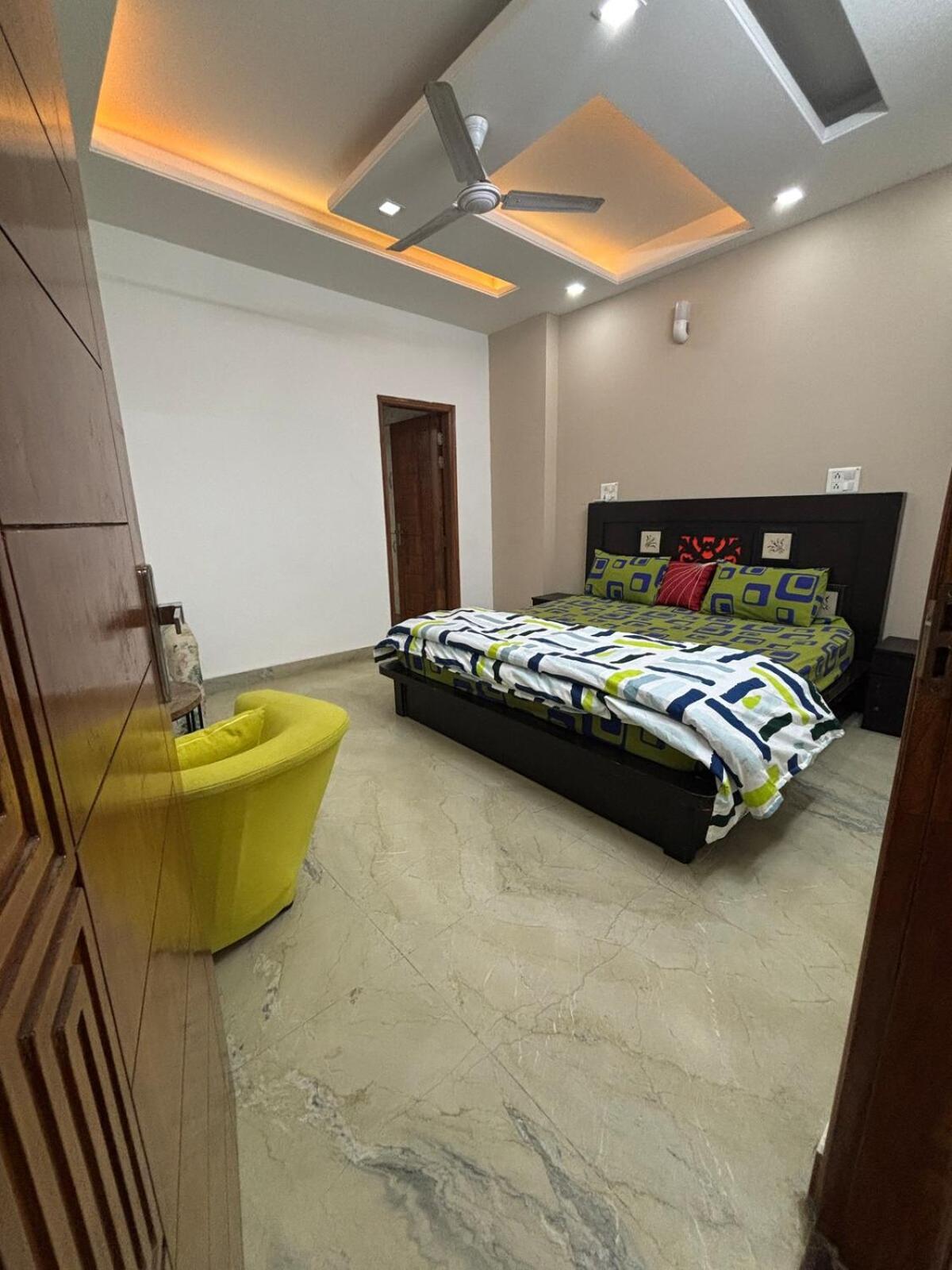 Apartment Luxurious House Near Yashobhoomi New Delhi