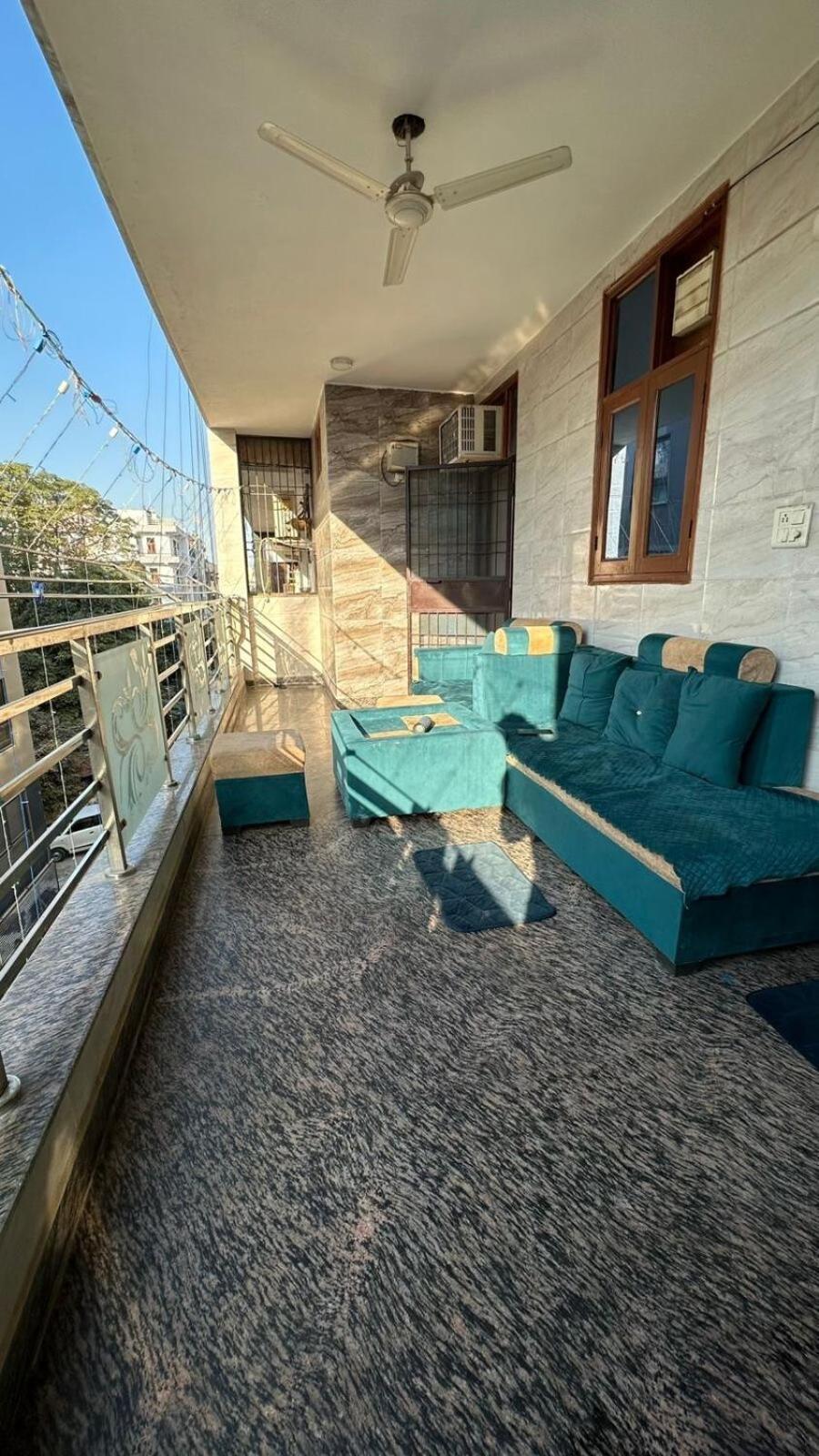 Luxurious House Near Yashobhoomi *